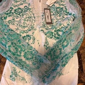 NY&C White and Green Lace Top